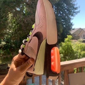 Nike Air Max Verona Guava Ice Women’s Shoe Size 10